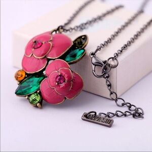 ANNA SUI enamel gem flower pendant necklace NWOT